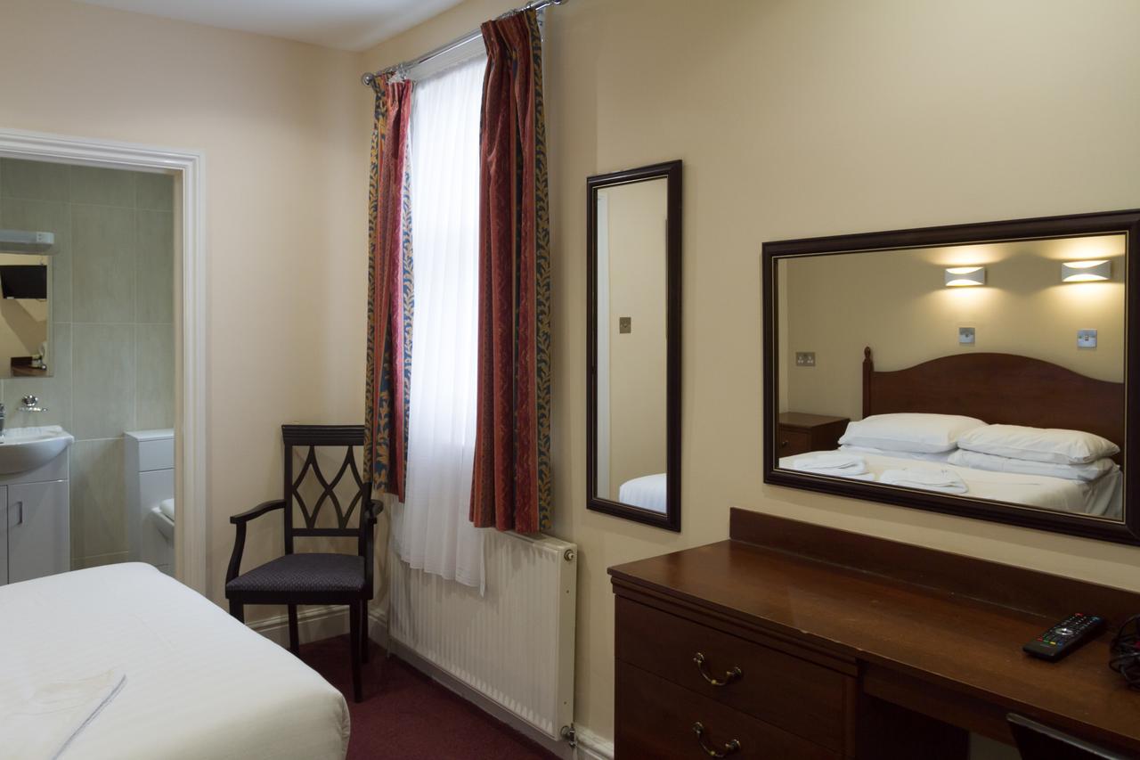 Hadleigh Hotel อีสต์บอร์น ภายนอก รูปภาพ